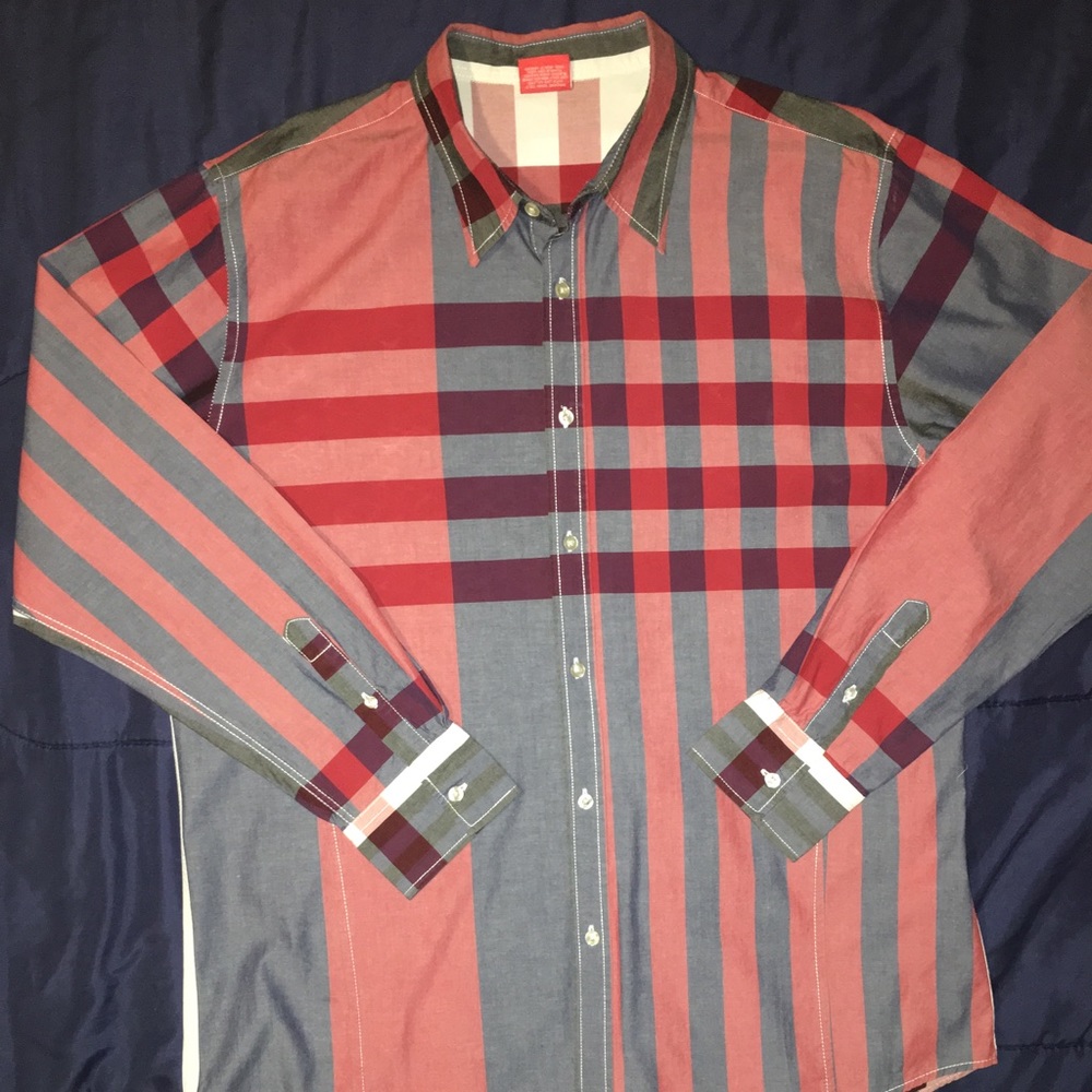 Men’s long sleeve button down shirt